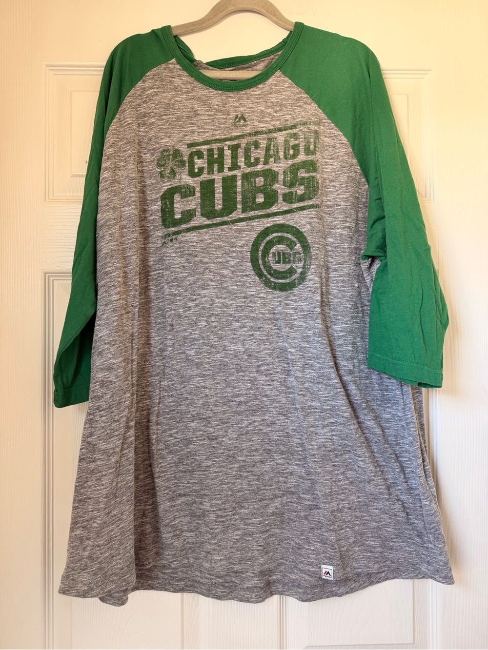 Majestic Chicago Cubs Raglan Tee - Green & Gray